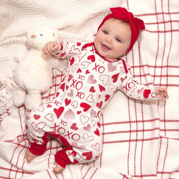 newborn valentines outfit