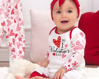 Mijn 1e Valentines baby meisje bamboe Romper, rood hart Romper pasgeboren meisje Coming Home Outfit, baby meisje mijn 1e Valentines, Tesababe