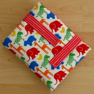 Changing pad to go, zoo animals