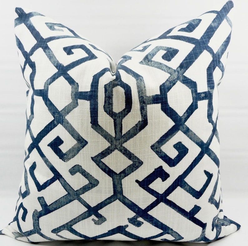 Blue & white Pillow cover. Jing Regal Blue Print Pillow cover. Country Style, Cotton. Farmhouse pillow cover, Cushion cover, image 2