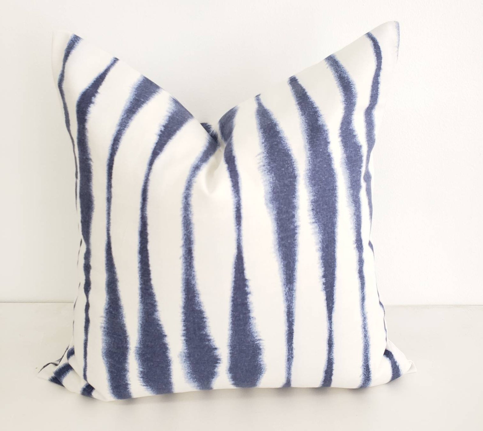 Off White Pillow Cover. Vintage Indigo Salix Print Sham Cover. Etsy