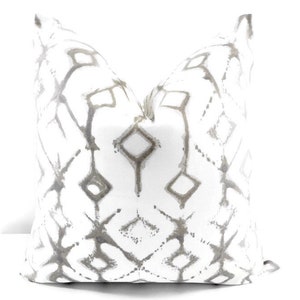 Ecru Pillow Cover. Ecru Tribal Pillow Cover. Taupe and white Sofa Pillow Cover. Cushion Covers.Pillow Case.1 piece. cotton.Select size