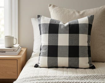 FARMHOUSE PILLOW COVER - Black Check Pillow Cover - Black check  cover - Buffalo check - Pillow cover - Black & White sham cover - Pillow.