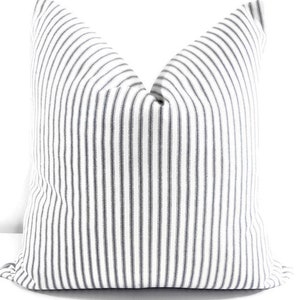 FARMHOUSE PILLOW COVER. Classic Stripe  Pillow Cover. Navy Blue &  White. Sofa Pillow Cover. Sham cover.Cushion Covers.Pillow Case. cotton.