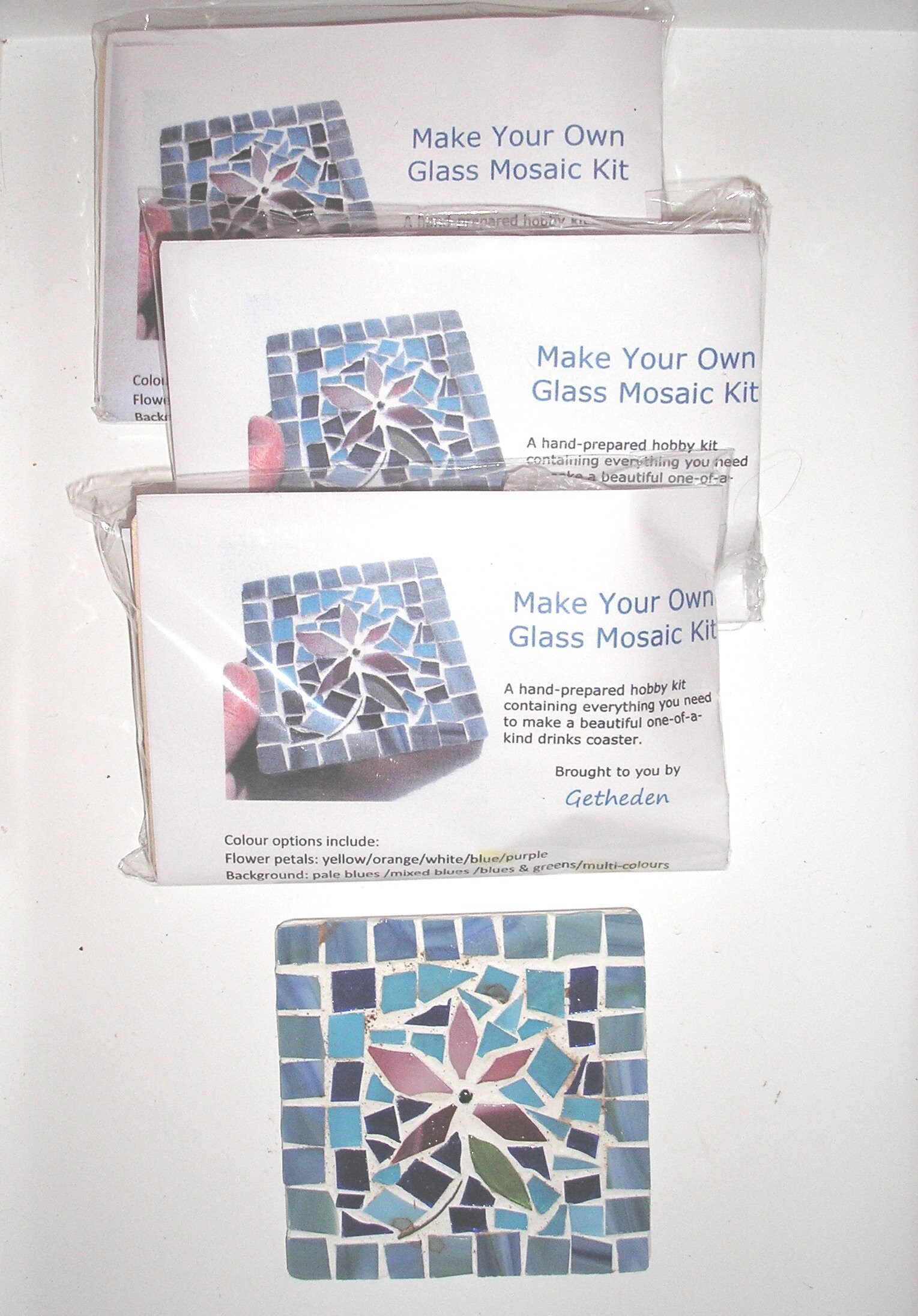 WEBEEDY DIY Mosaic Craft Kit 3 Sets Flower Mosaic Bamboo Coasters Kits For Adults Beginner, Mixed Color Glass Mosaic Tiles With Round Coaster Base For Handmade Mosaic Coaster Home Decor Gift