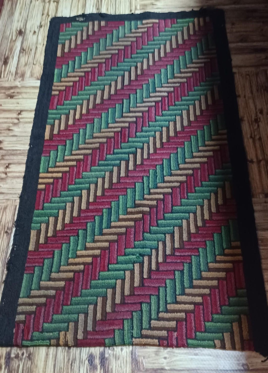 Vintage Multi Colored Rag Rug Runner: Red, Green, Beige - Etsy