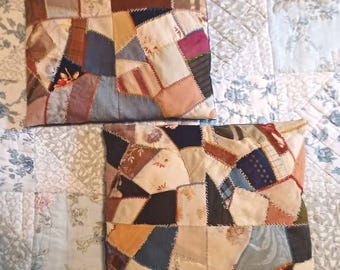 Dos cojines vintage de 1910, hechos a mano, con diseño de patchwork loco, 38 x 35,5 cm (15" x 14") - E