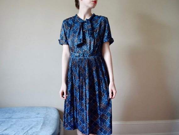 50s Jersey Geometric Shirtwaist Dress // Midcentu… - image 1