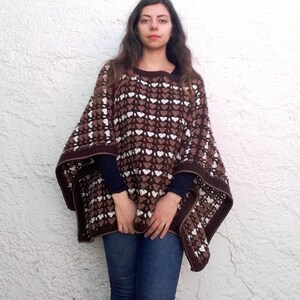 Cozy crochet poncho Pattern. 2 positions // The CARMEN poncho _ C53 image 2