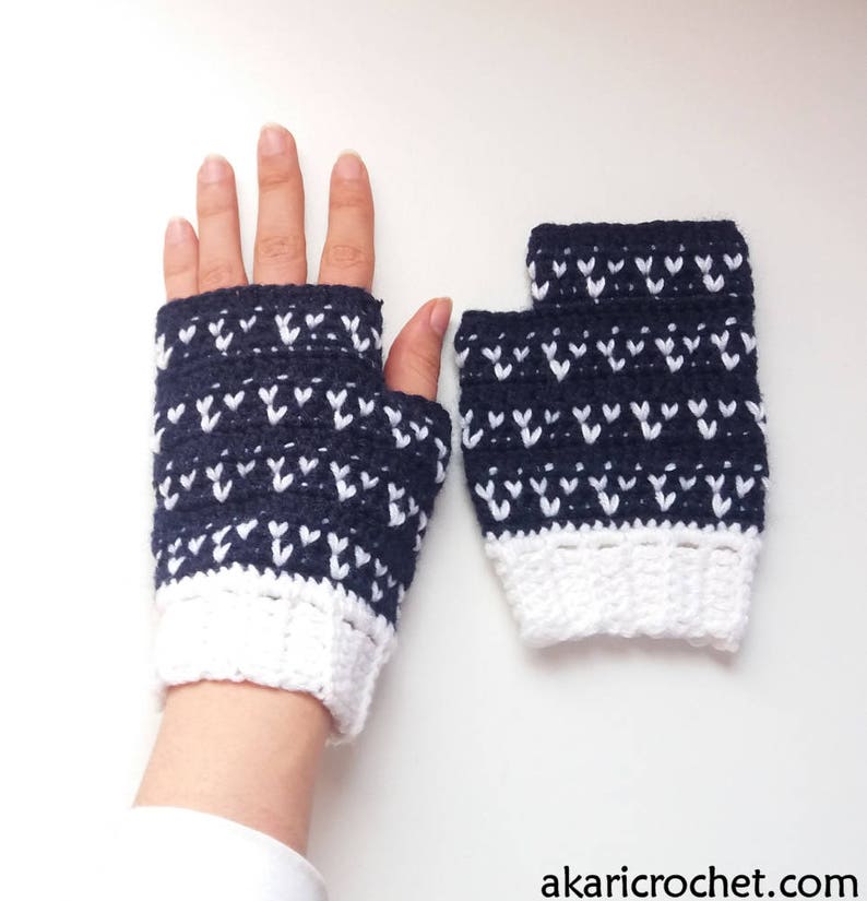 Fair isle / tapestry crochet mitts pattern. Fingerless gloves crochet pattern // THREE HEARTS pattern _ M59 image 1
