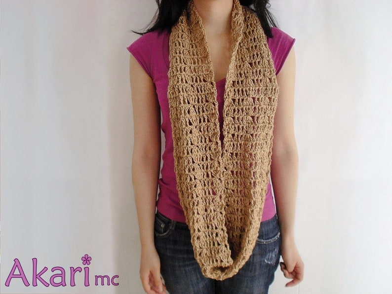 Infinity scarf crochet pattern. Easy level. Loops up to 3 times _ C06 image 1