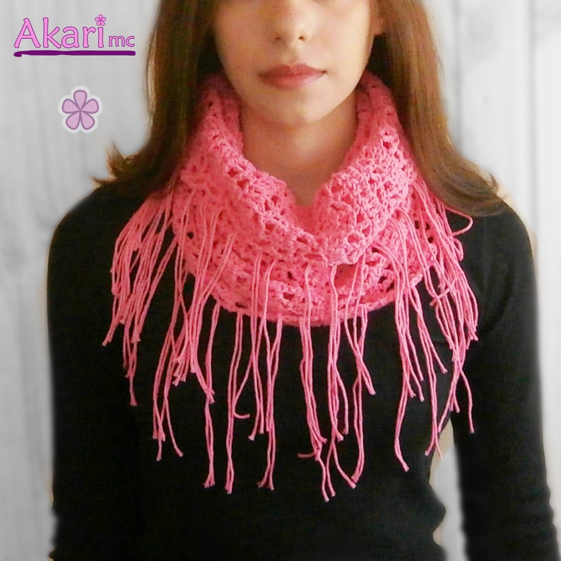 Easy Fringe Cowl Crochet Pattern. Lacy Crochet Cowl / Circle Scarf With