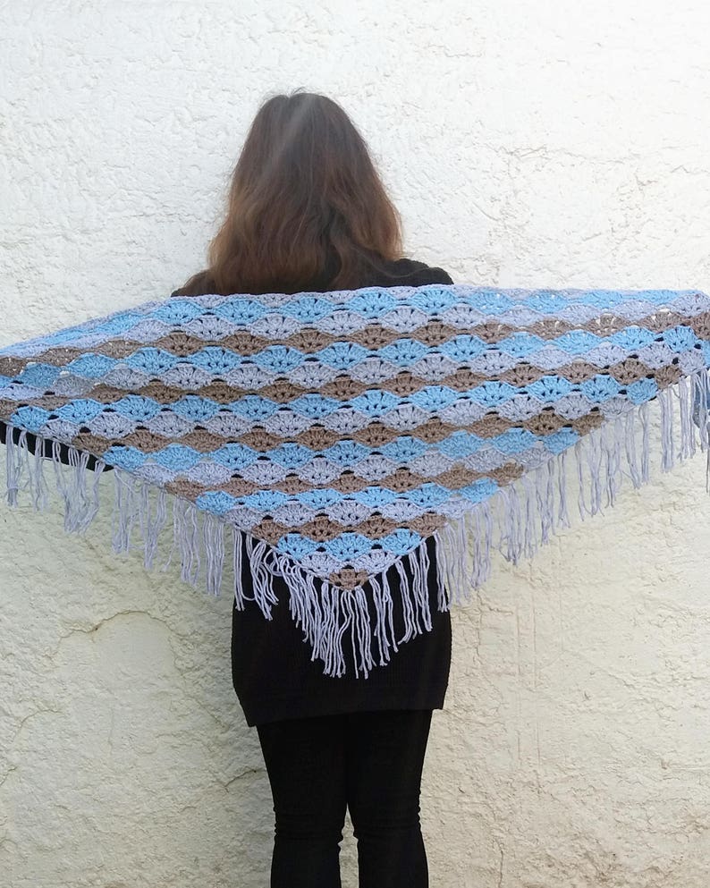 Fringe shawl crochet pattern. Triangle crochet scarf // the SOPHIA shawl pattern _ C46 image 3