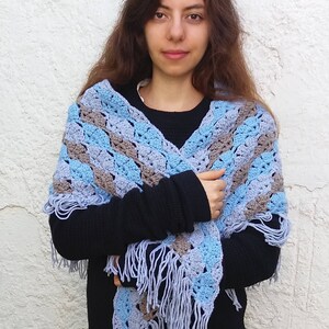 Fringe shawl crochet pattern. Triangle crochet scarf // the SOPHIA shawl pattern _ C46 image 4