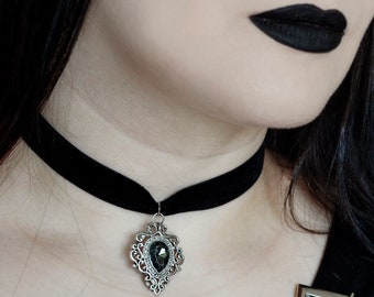 Dark Grey Crystal Rhinestone Gothic Fantasy Royal Choker | Black Velvet Necklace