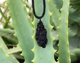 Tektite pendant, extraterrestrial meteorite, stone of luck, unisex wiring necklace, gift for him, men jewelry