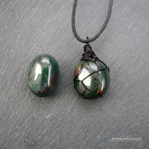 Bloodstone pendant, Heliotrope unisex protective necklace amulet, March Birthstone, balance and anti anxiety gemstone, men gift jewelry
