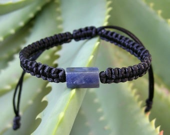 Pulseira trançada de safira: pedra facetada com corte bruto, pedra do mês de setembro, gema para o 5º e 45º aniversário de casamento.