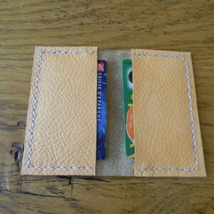 Pochette en cuir pour CB ou cartes de couleur abricot