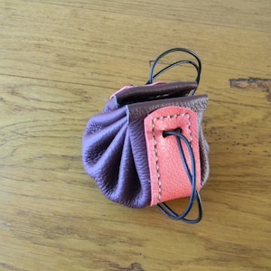 Purse in two-tone leather wine lees and pink