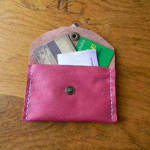 Porte cartes en cuir rose fermeture trèfle
