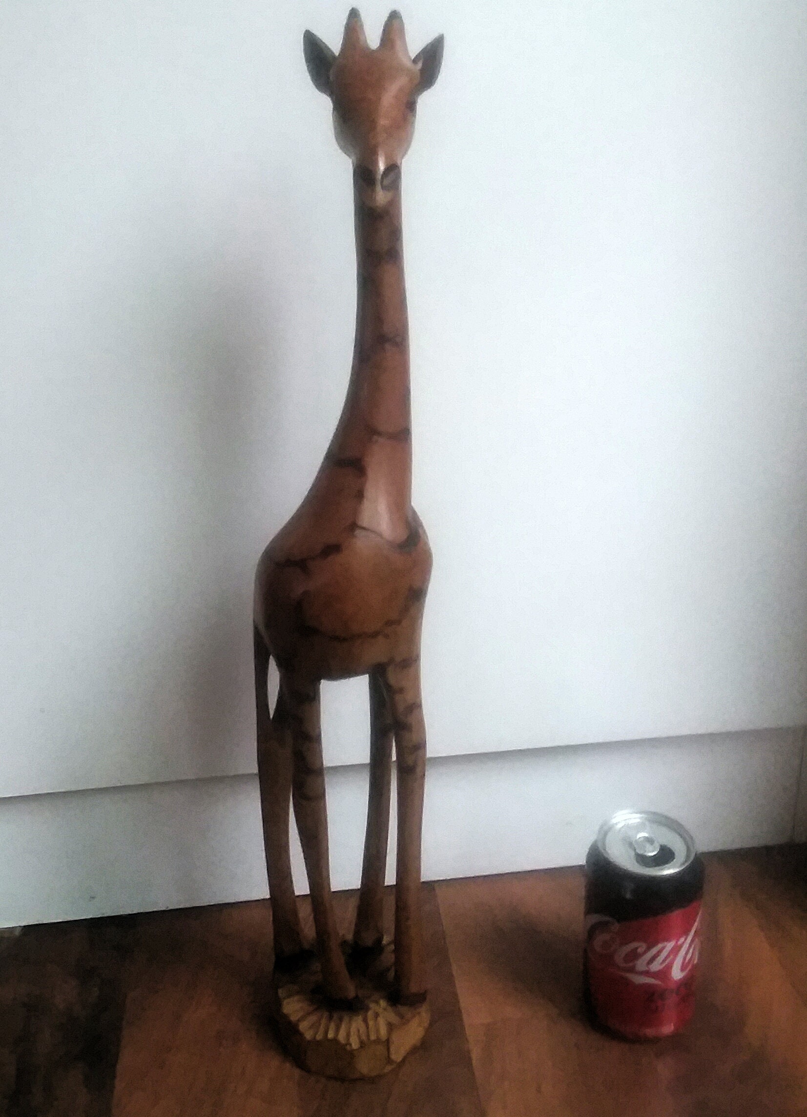 mini giraffe statue