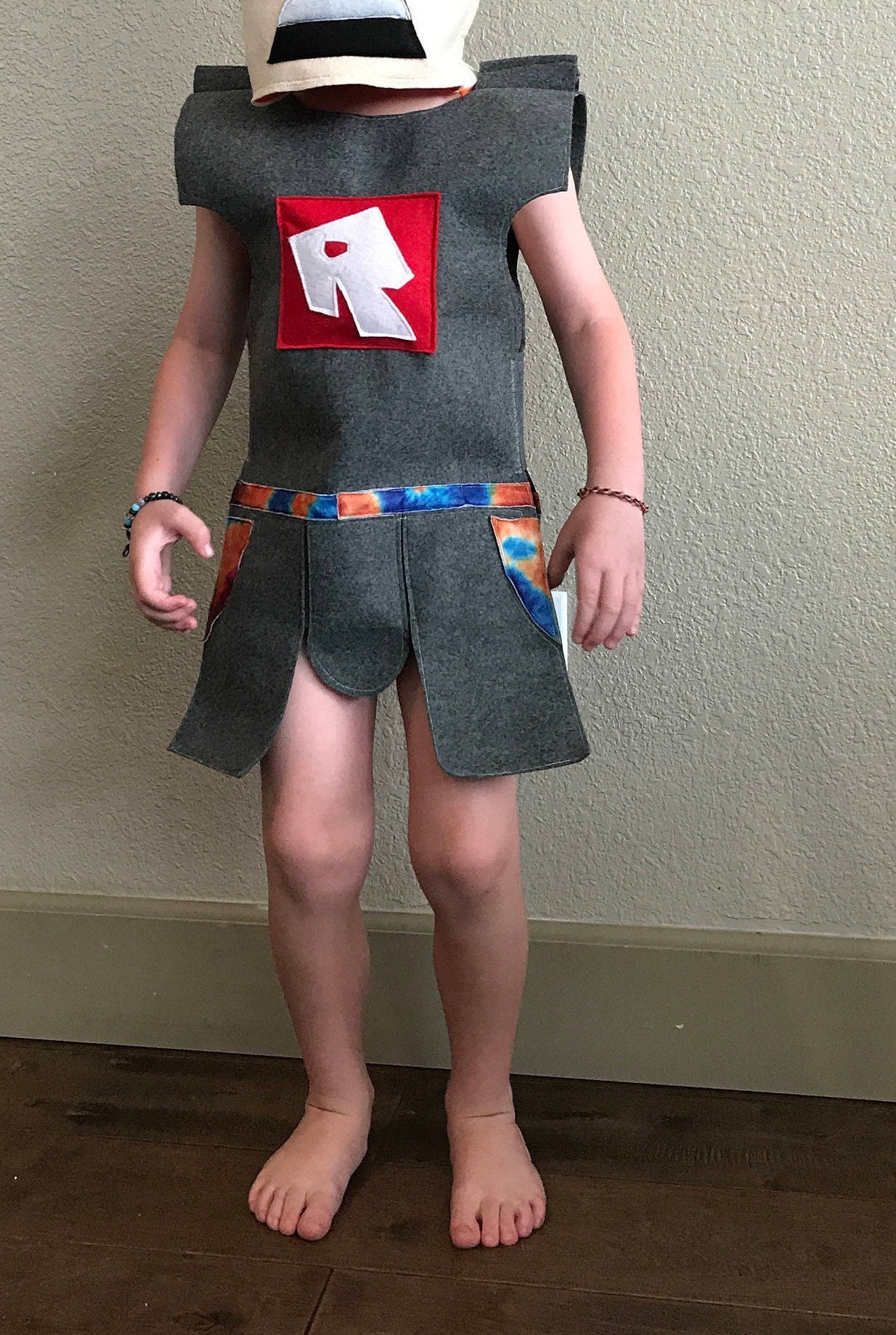 Roblox BODY costume for kids ages 4 CUSTOM made to order -  Portugal