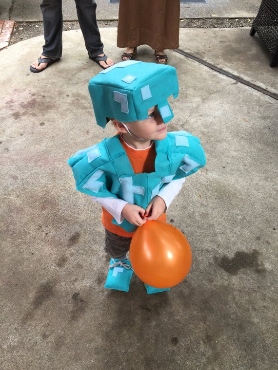 Set Of Minecraft Sibling And Mom Halloween Costumes Etsy - orange halloween suit roblox