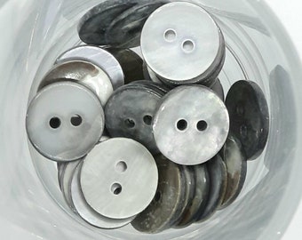 10 pieces (0,45 - 0,55 Euro/piece) Tahiti Silver Real mother-of-pearl buttons 2-hole 12 mm / 15 mm gyönyház-gombok Кнопки из перламутра כפתורי חולצות
