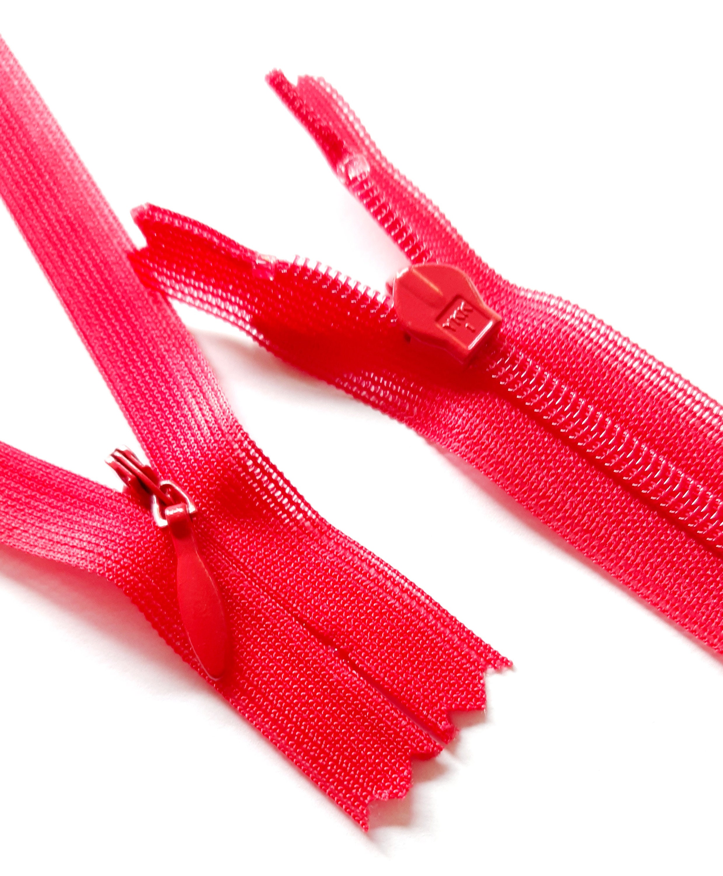 TOMATO Red Seam Covered Nylon Size 3 Indivisible Vintage