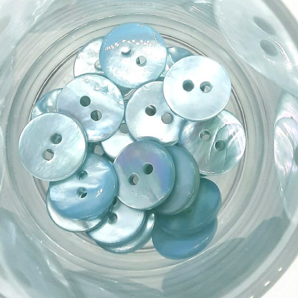 6 pieces (0.55 euros/piece - 0.80 euros/piece) Makassar Shell mother-of-pearl buttons lens clean back 2-hole color AQUA BLUE for blouses shirts knitwear