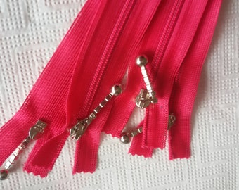 20 pieces 16 cm YKK zippers, color PINK DARK 817, size #3, non-separating