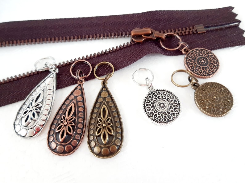 DROPS /& DISKS Charm Jewelry Puller helper Zipper Pendant Bags Jewelry Metal different colors