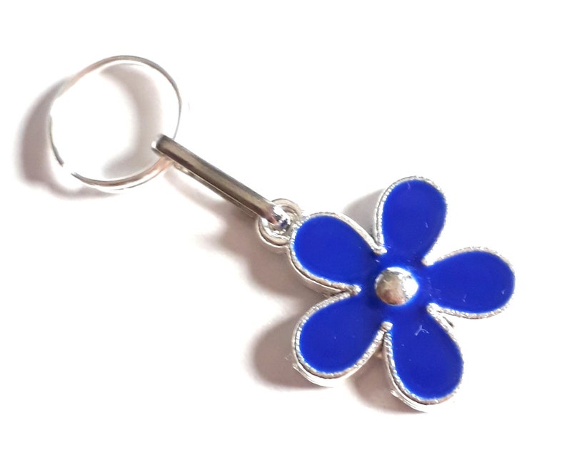 SILBERBLUME Charm Amulett Zieher-Helfer Reißverschluss Schuhsenkel Roller Skate Rave Schmuck Anhänger Metall Farbe Silber mit bunter Lack Royalblau Silber 35