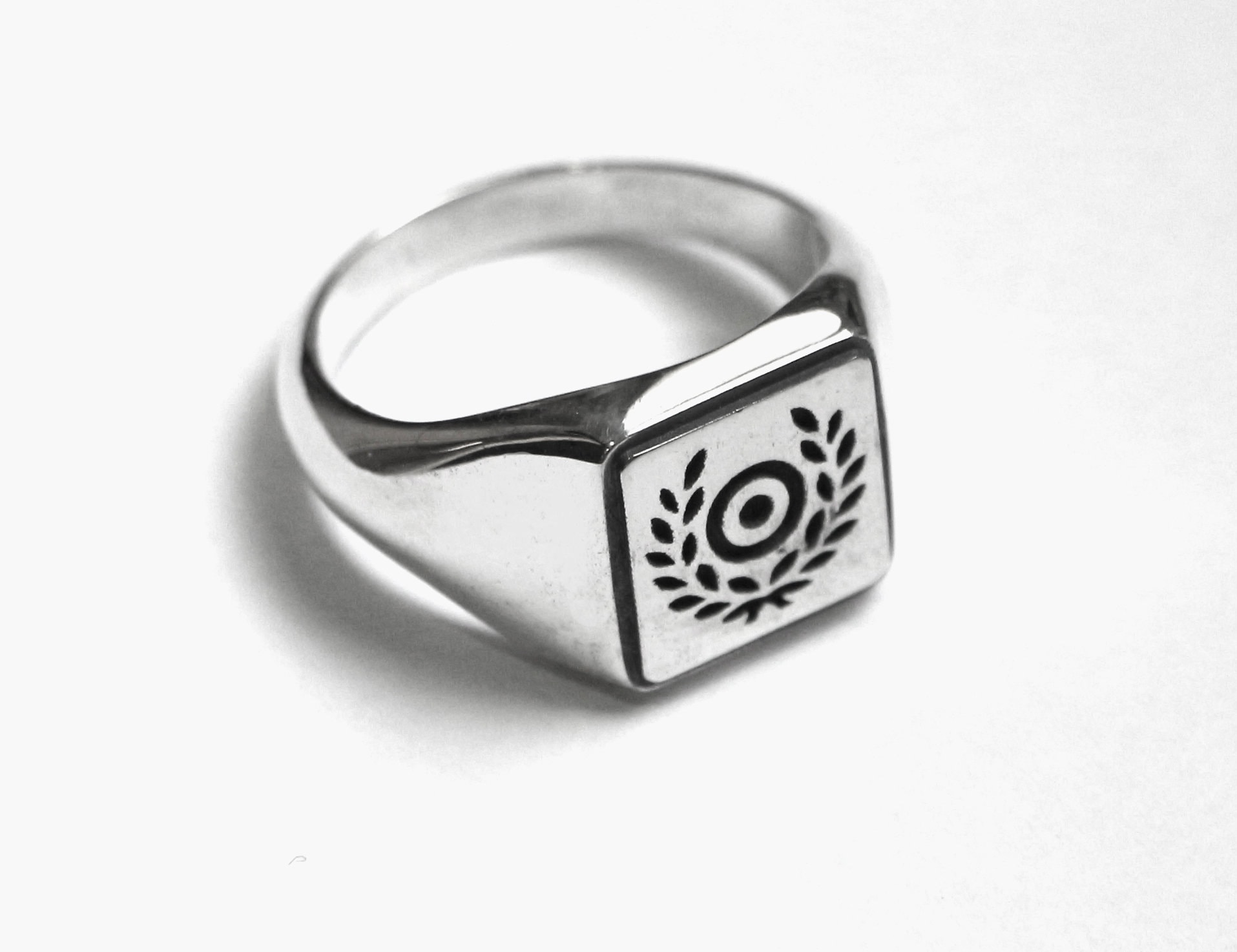 Laurel Wreath Ring - Laurel Wreath Seal - Laurel Wreath Ring