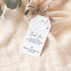 Personalized wedding favor tags - Customized welcome gift bag label.