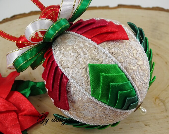 Traditional Colors Christmas Ornament, Red Green White Gold Decoration