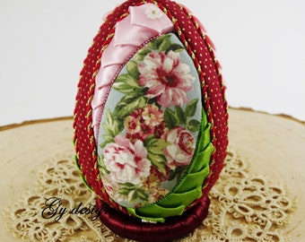 Easter egg decoration quilted ornaments pink Easter decorations ornament egg tabletop egg quilt Easter eggs decorated kimekomi fabric egg