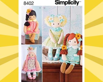 Patrón de costura para muñecas - Muñecas de peluche de 58 cm con ropa de Elaine Heigl Design - Sin cortar - Simplicity 8402 S8402