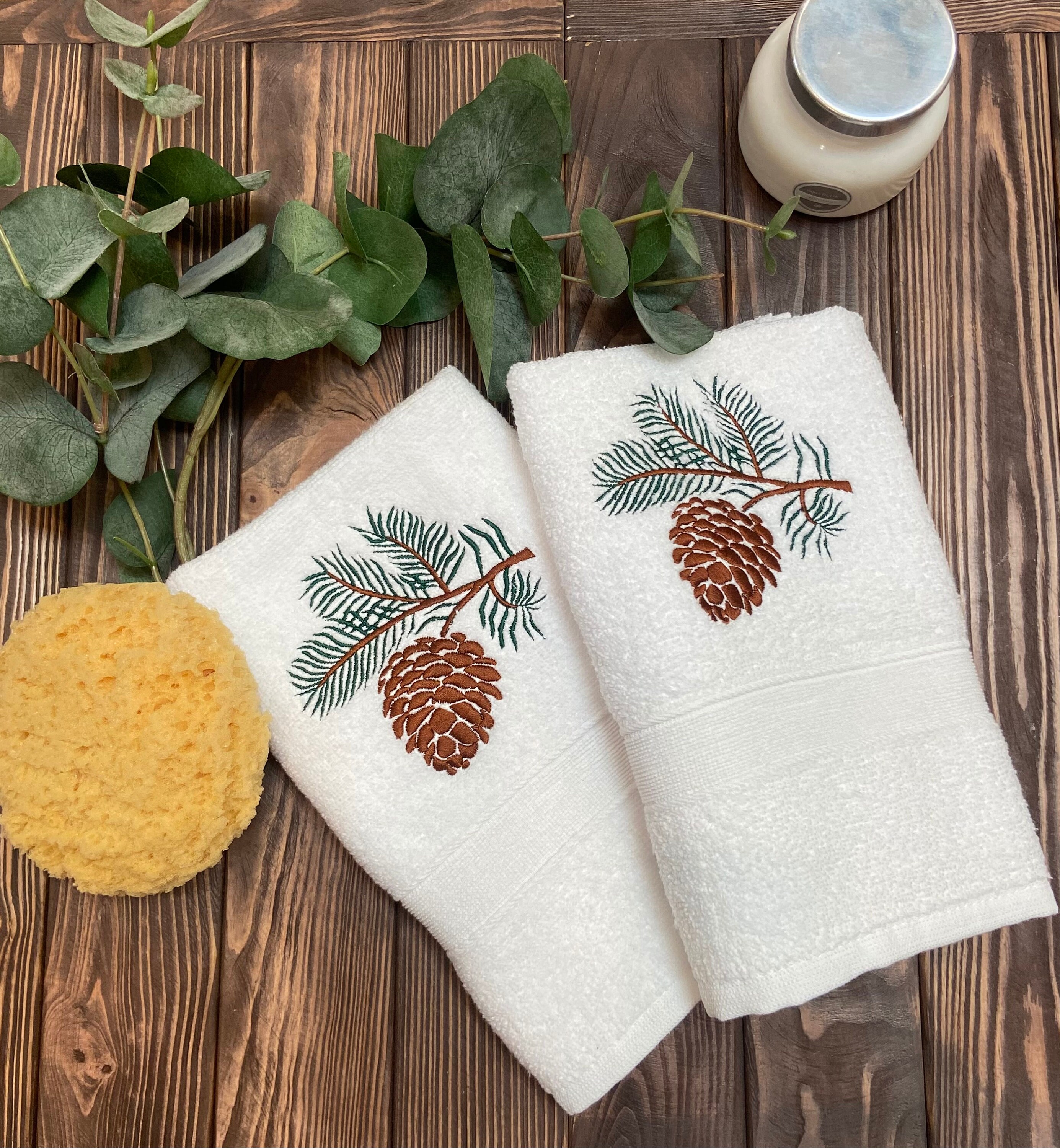 Pinecone White Cotton Hand Towel Set Embroidered Towels Cabin Gift Set Cabin Decor Pinecone Themed Gift Etsy