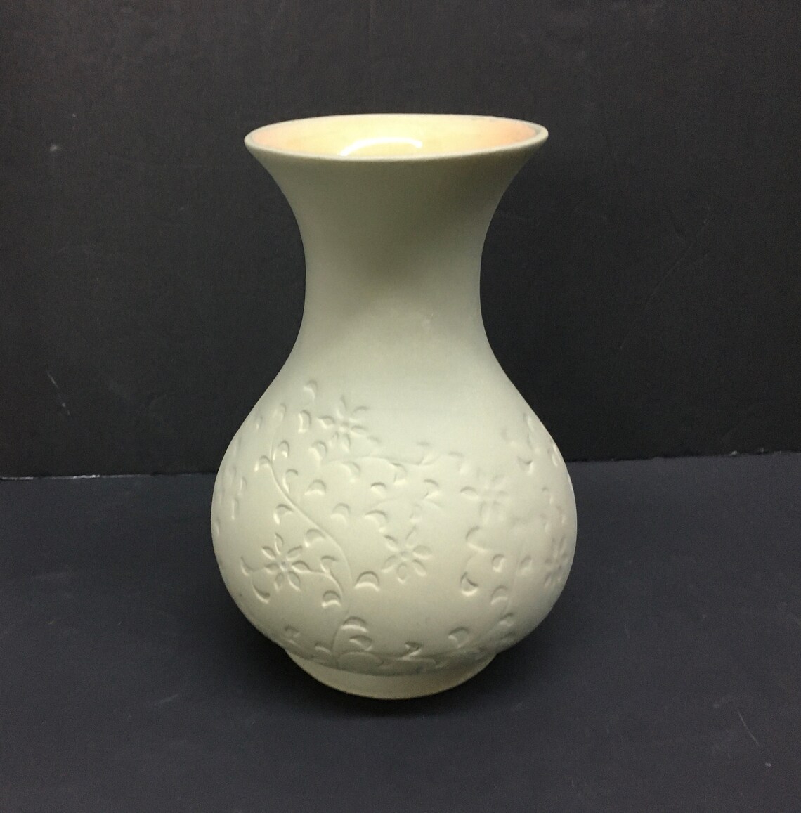 LIGHT GREEN VASE by Luxmore Group w/Pressed Flower Design in Etsy