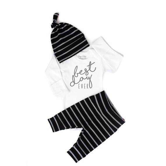 best newborn going home outfits