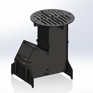 Könnte beinhalten: Schwarzer Holzofen aus Metall mit runder Oberseite und einer Seitentür. Der Ofen hat ein Gitter auf der Oberseite und ein Regal an der Seite.