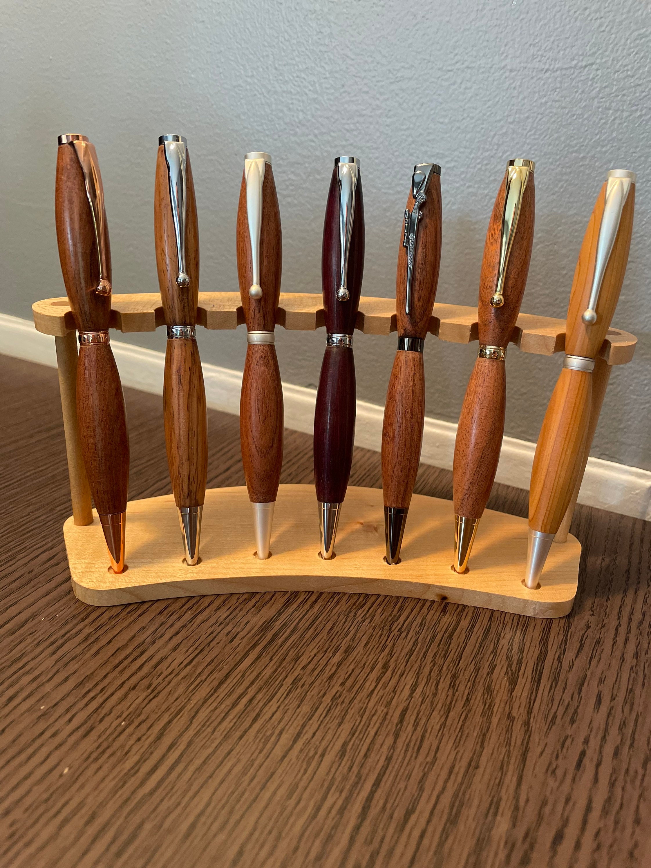 7 Pen, Curved Pen Holder/Display