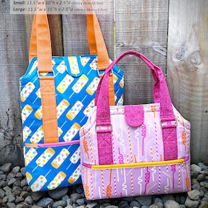 Peut inclure: Deux sacs fourre-tout, un bleu avec un motif blanc et jaune et un rose avec un motif blanc et jaune. Les sacs ont des sangles orange et rose. Le texte "Heavy Hauler Tote Bag" est en haut de l'image. Le texte "Small: 11.5"w x 10"h x 2.5"d (29cm x 25cm x 6.5cm)" et "Large: 11.5"w x 15"h x 2.5"d (29cm x 38cm x 6.5cm)" est en dessous de l'image. Le texte "Feel free to sell your items made with this pattern. Copyright © 2015 Andrie Designs | www.andriedesigns.com" est en bas de l'image.