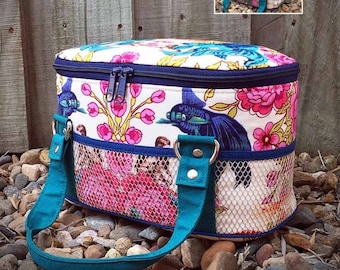 Toiletry bag pattern, Bree's Box Toiletry Caddy, toilet bag, toiletry caddy, toiletry caddy pattern, lunch bag, sewing bag, makeup bag