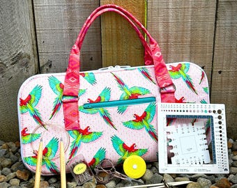Patrón de bolso organizador Yarn Day Notions: Bolso organizador con múltiples bolsillos y cierre de cremallera completo (Patrón en PDF)