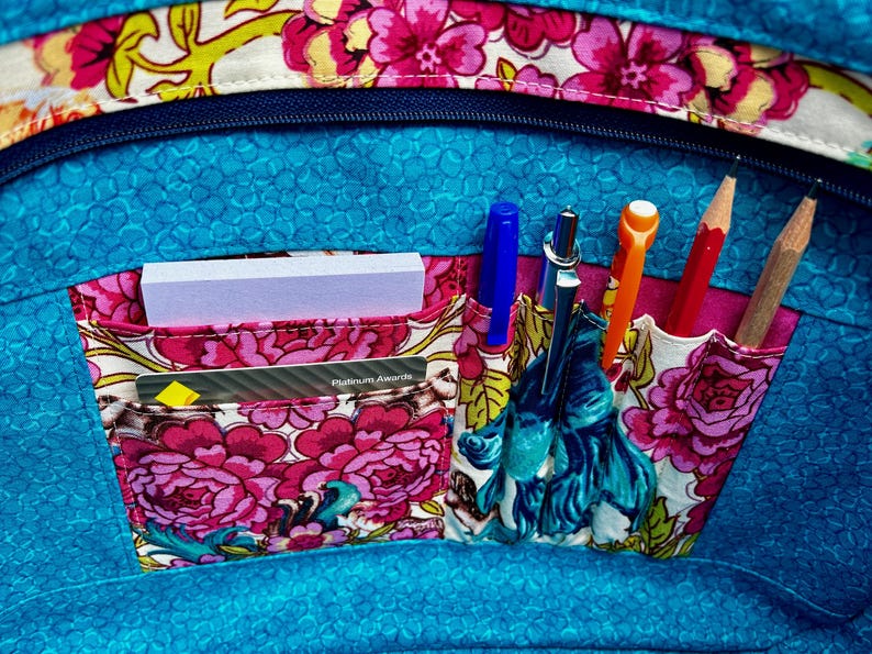 Complete Messenger Bag Sewing Pattern: Multiple Zipper Pockets and MORE! (PDF Pattern) image 4