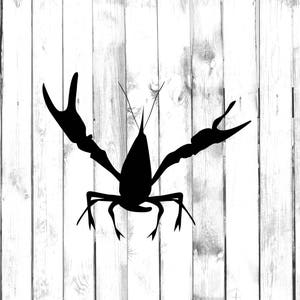 Può includere: Silhouette nera di un gambero di fiume o gambero di fiume su uno sfondo di legno bianco.