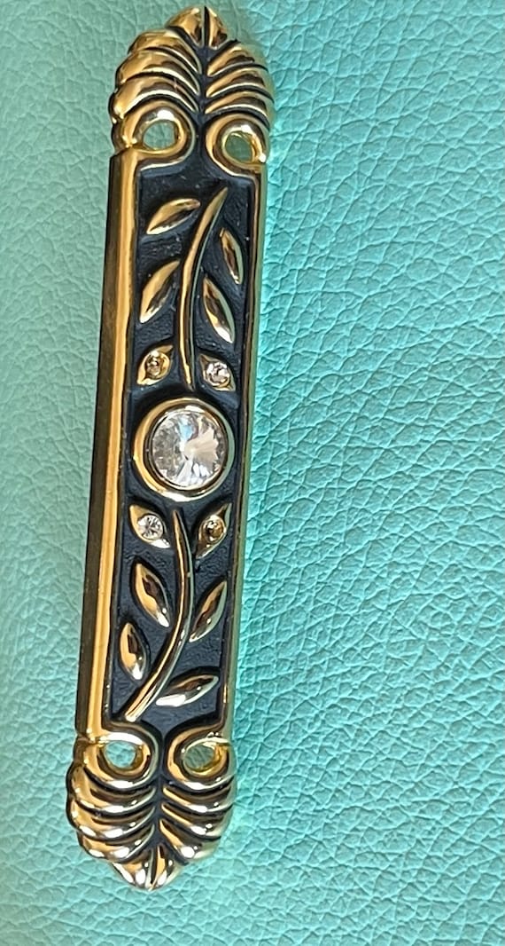 vintage gold plated pin Gem